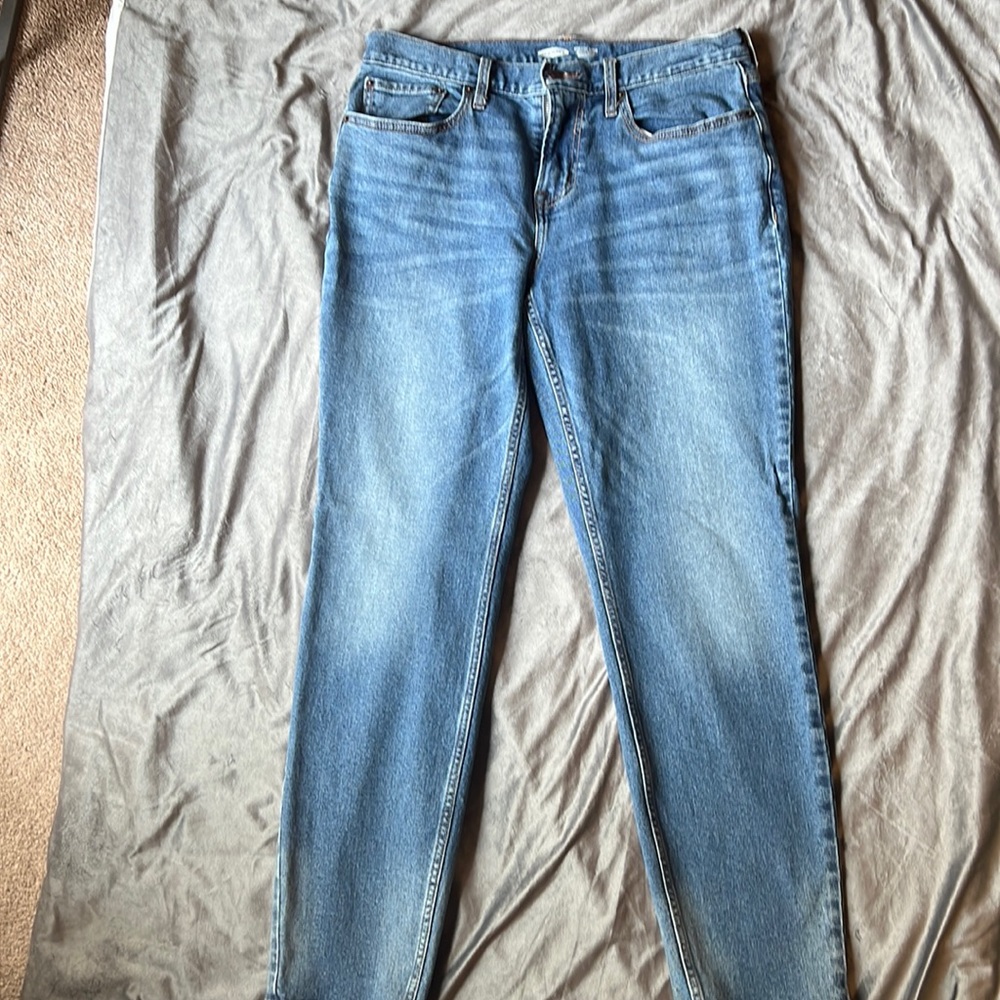 Old Navy men’s jeans athletic taper size 33x32 - worn once like new